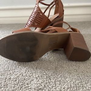 Size 9.5 brown Merona Sandles